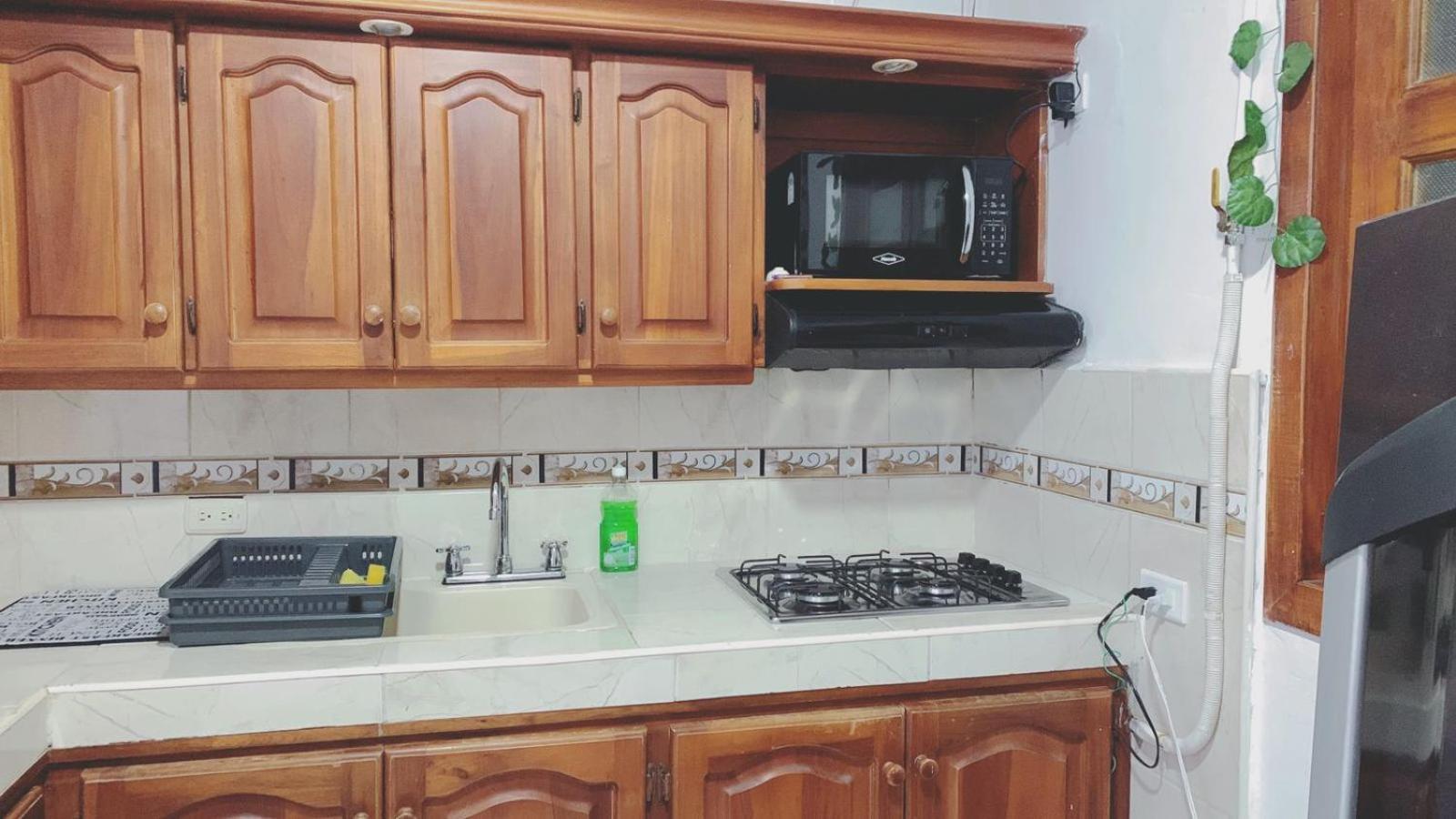 Hotel Habitacion Privada En Jardin Cerca Al Parque Zewnętrze zdjęcie